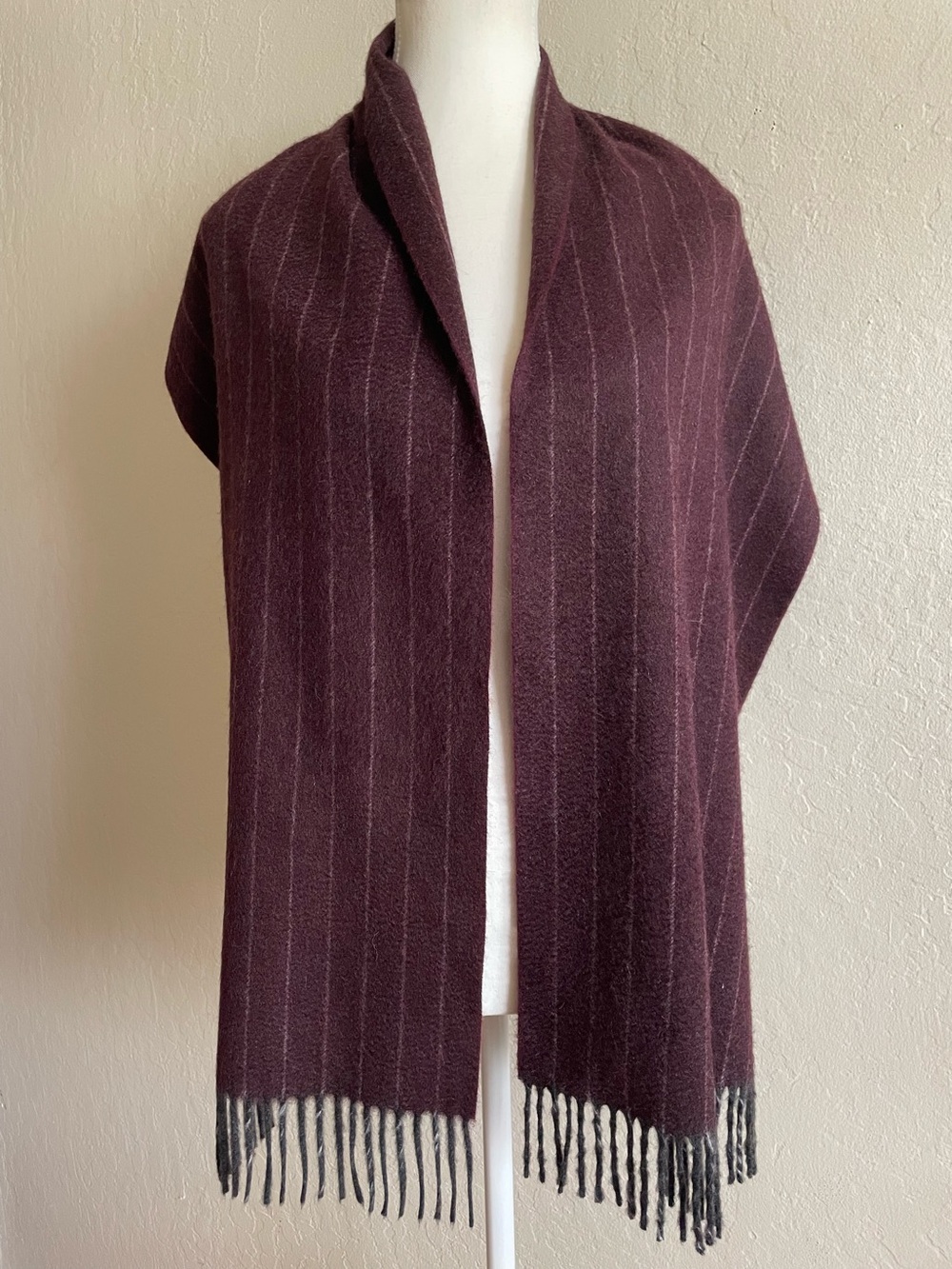 Burgundy wool scarf